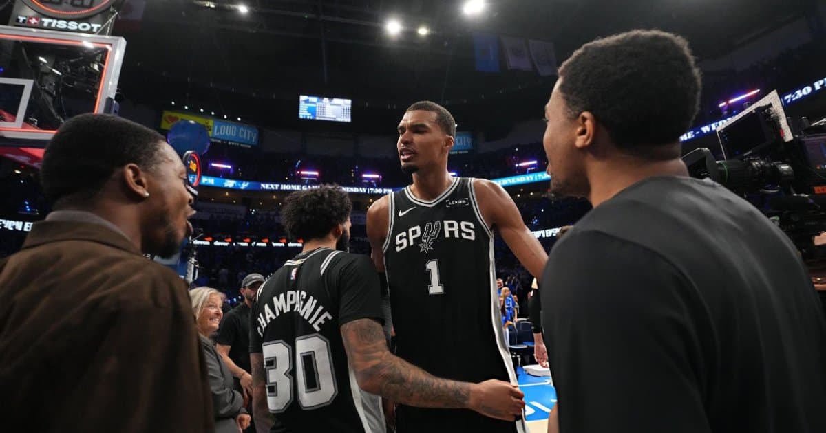 Wembanyama faz jogo histórico e coloca Spurs na frente do Thunder